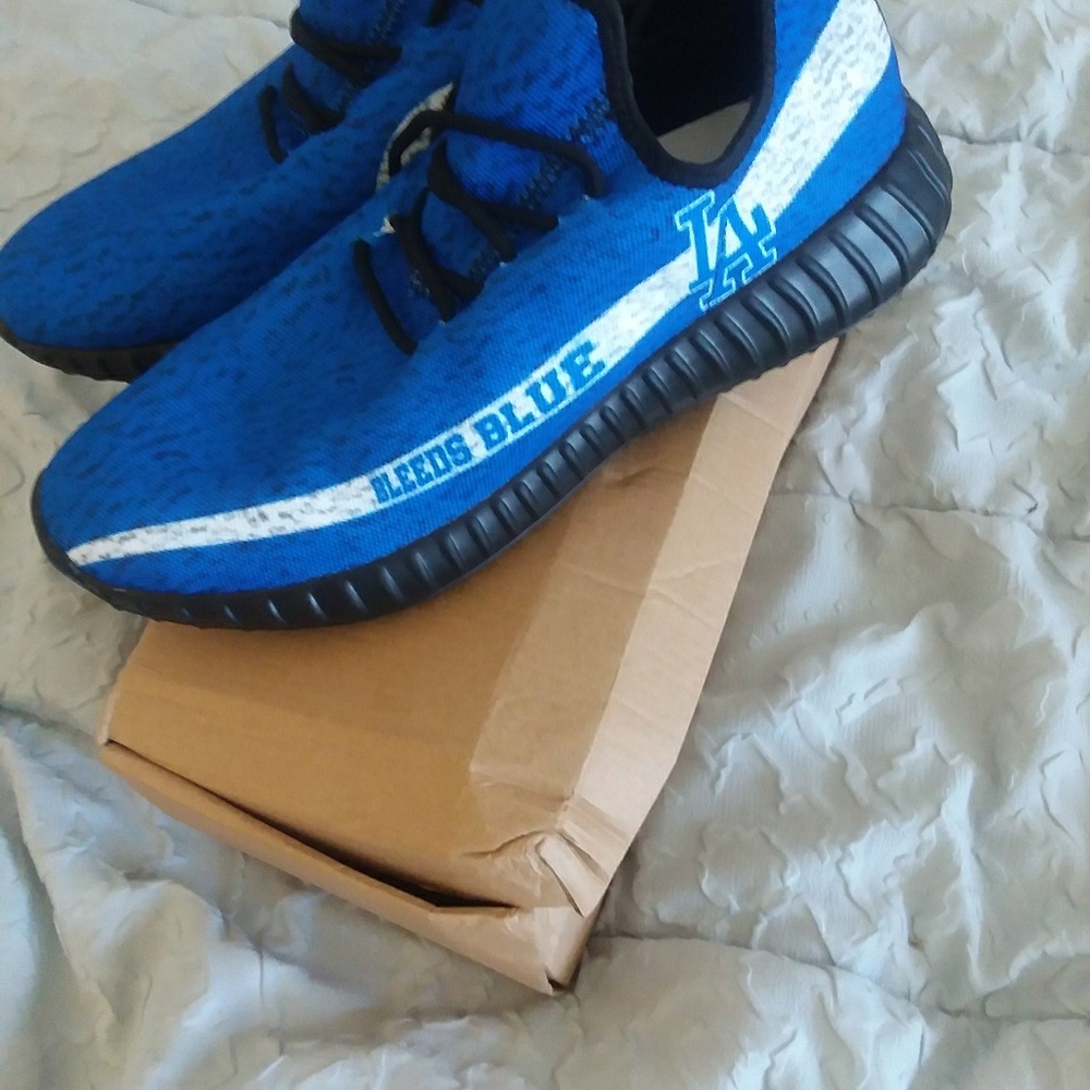 LOS ANGELES DODGER PROMOTIONAL TRAINING SHOES